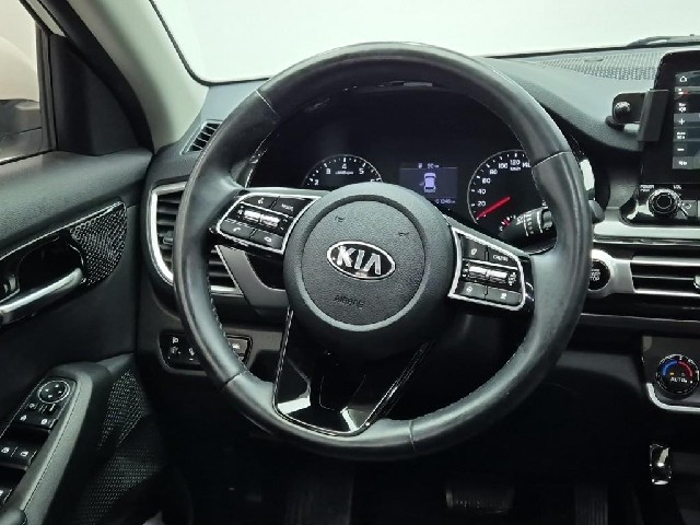 6061000885R9.jpg