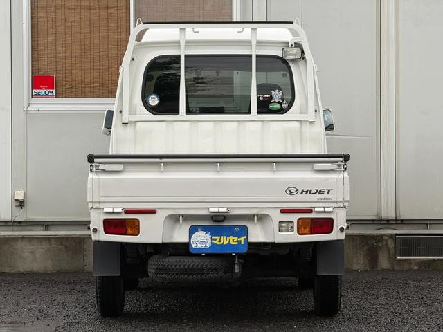 0900116A30260829W00206.jpg
