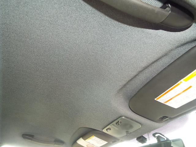 0500115A30260819W00112.jpg