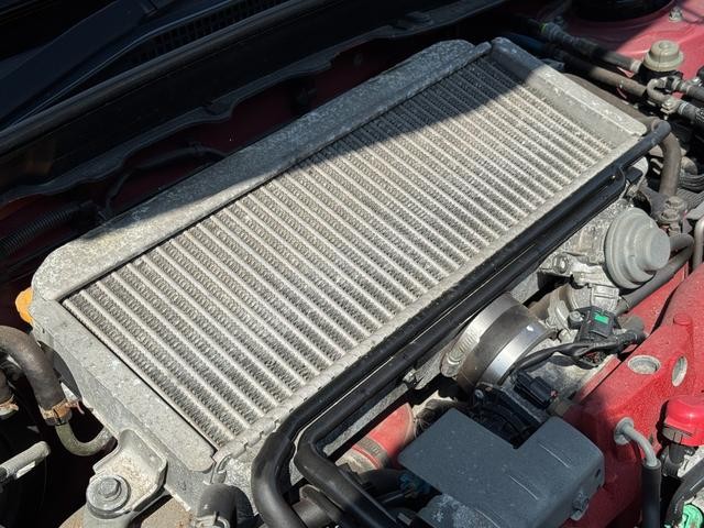 0700435A30260717W00105.jpg