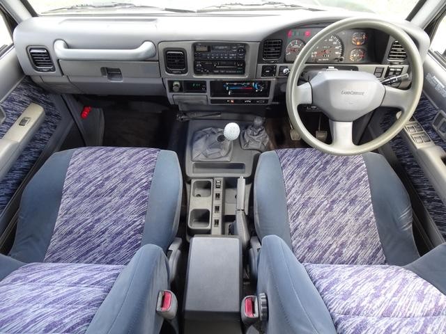 0730175A30261007W00104.jpg