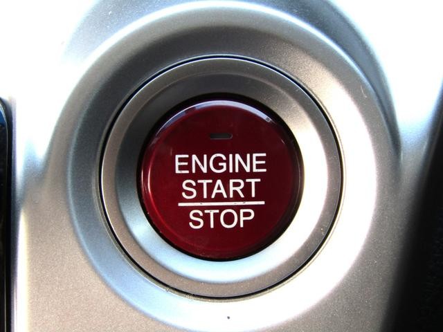 0403558A30260806W01117.jpg