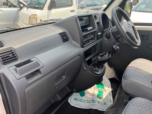 0123534A30260806W00407.jpg