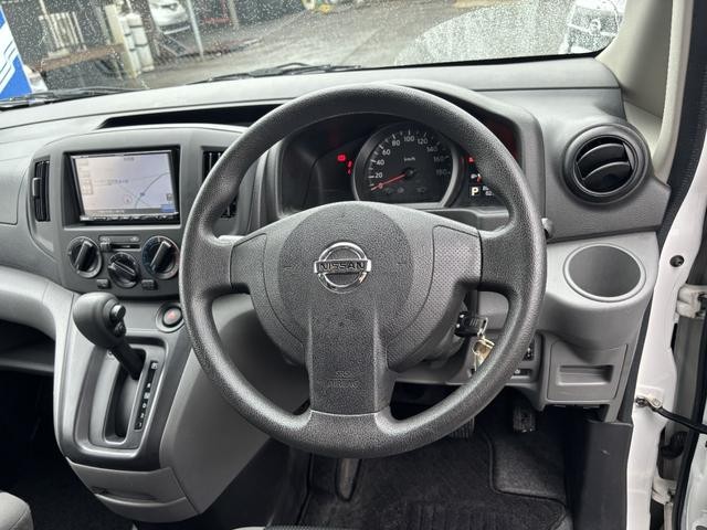 0520020A30260912W00102.jpg