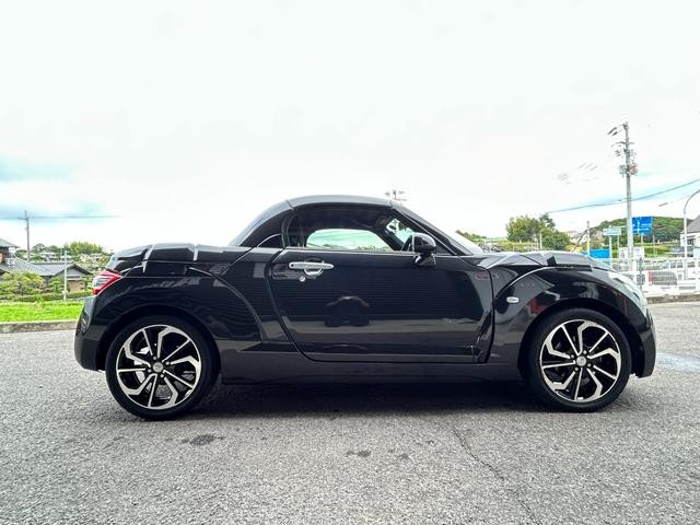 1301154A30260907W00506.jpg