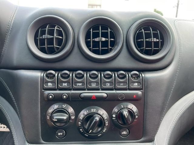 0541528A30250720W00213.jpg