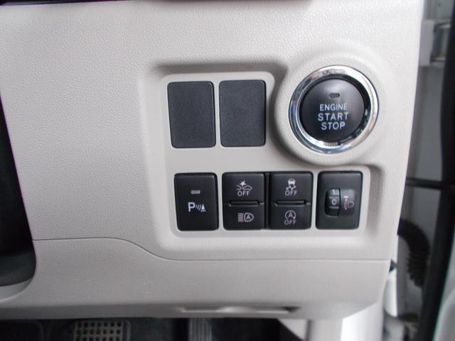 0600131A30260521W00116.jpg
