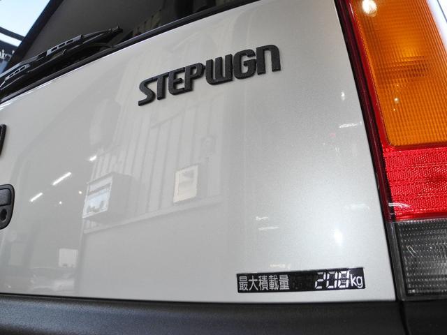 0703730A30251213W00119.jpg