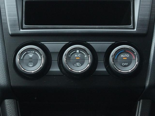 0520029A30260912W00114.jpg