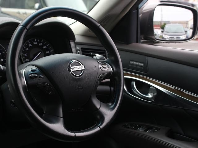 0520046A30260902W00715.jpg