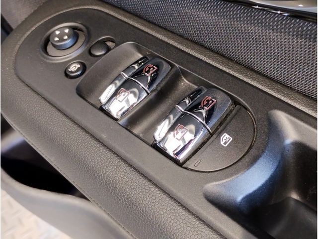 479614d6d1f85f18b367c654d5127253.jpg