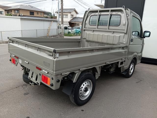 26752267_carP_l_10.jpg