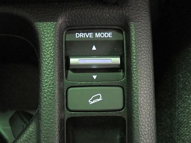 0201999A30260925W00110.jpg