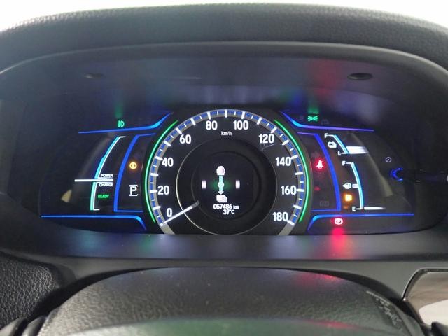 0201190A30260806W00714.jpg