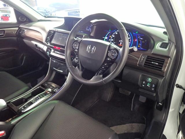 0201190A30260806W00716.jpg