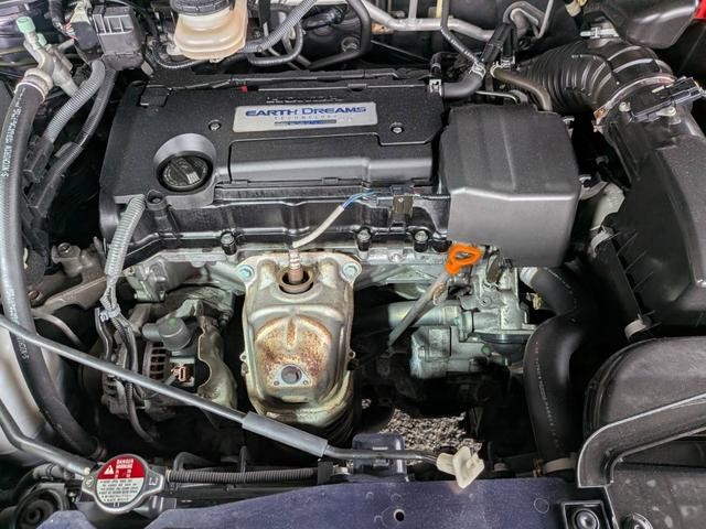 0541751A30261002W00418.jpg
