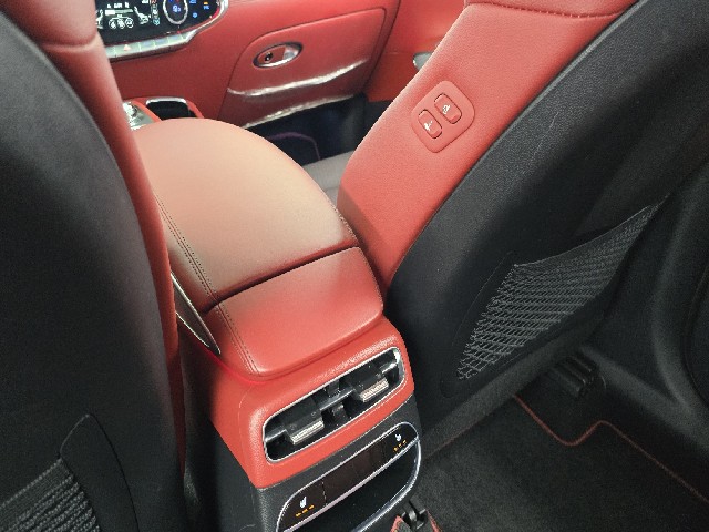 e94bc8da9afaed2a95f4888c80e56e1f.jpeg