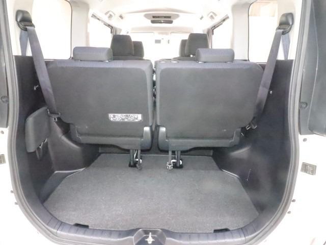 0501008A30261011W00113.jpg