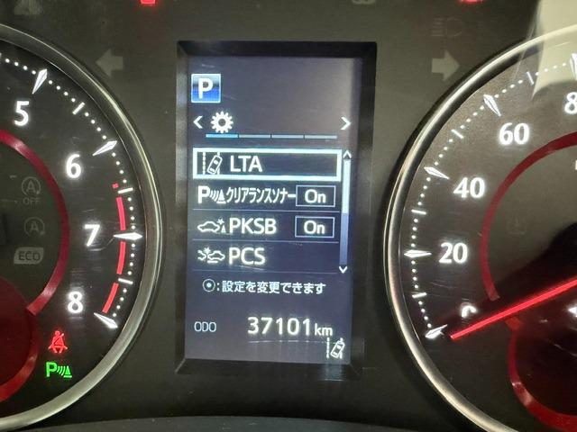 0701563A30260521W00615.jpg