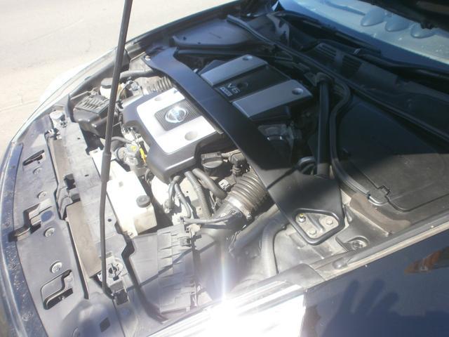 0300242A30260425W00215.jpg