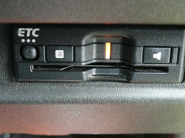 0800205A30260622W00119.jpg