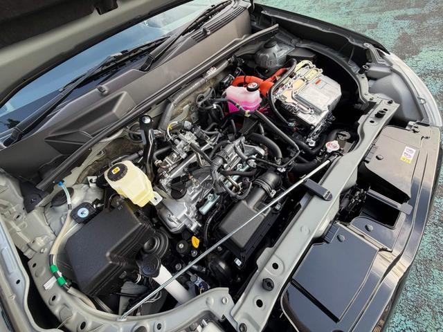 0561213A30260909W00417.jpg