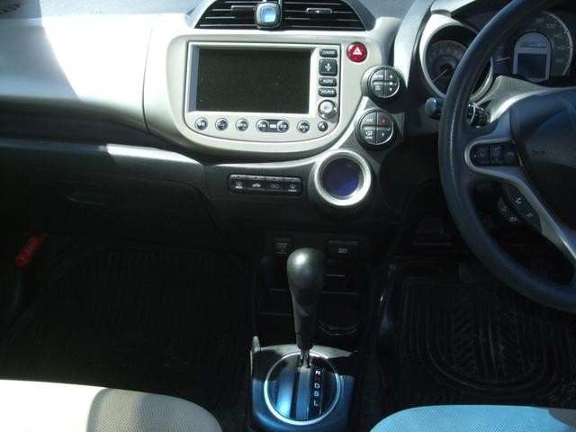 0902401A30260828W00105.jpg