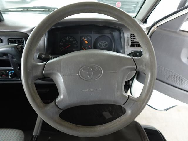 0402291A30260425W00317.jpg