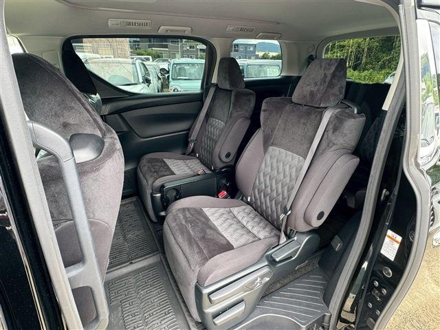24649759_carP_l_13.jpg
