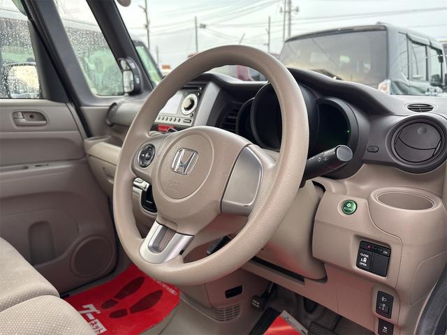 0900605A30260417W02410.jpg