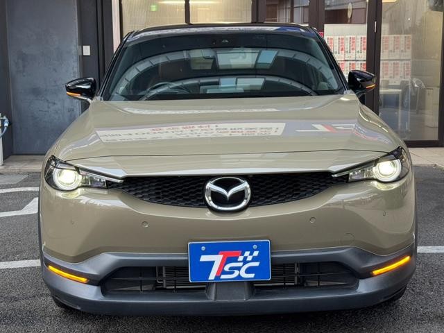 0520216A30260820W00314.jpg