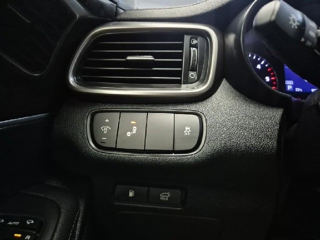 6061000052R17.jpg