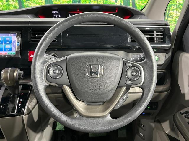 24360425_carP_l_6.jpg