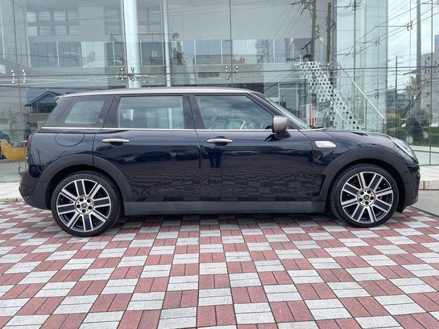 239ef895cc3f790c58df84e8559826c9.jpg