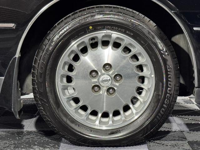 0540491A30260425W00119.jpg