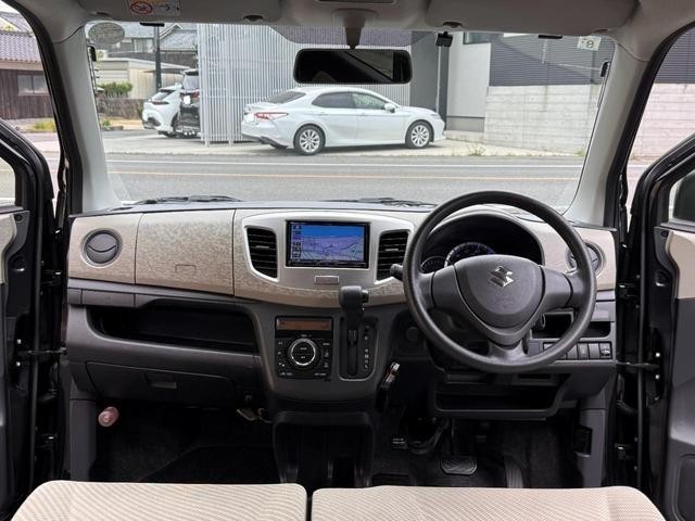 1000396A30260426W00101.jpg
