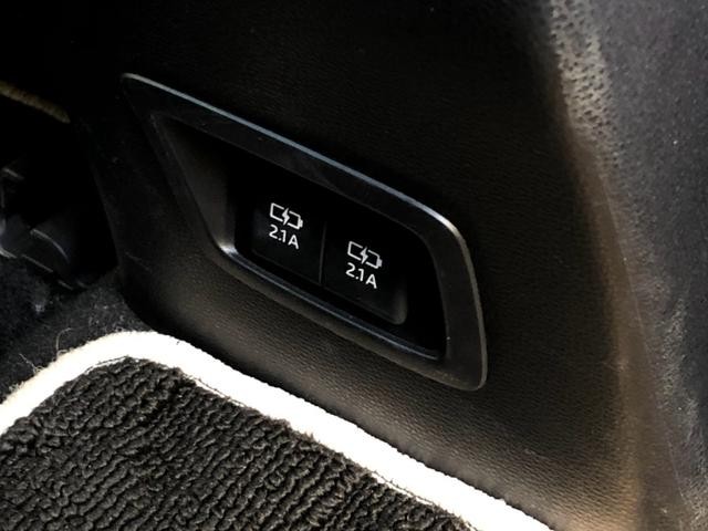 0700708A30261002W00108.jpg