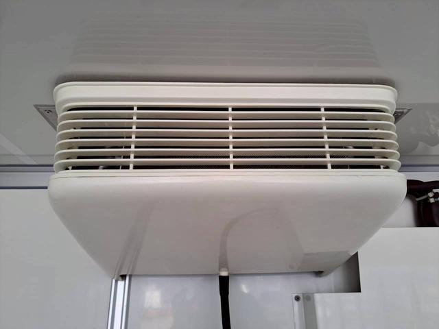 0700520A30260425W00218.jpg