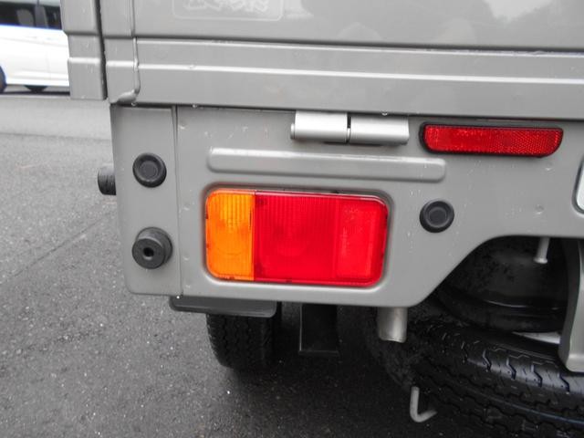 1120030A30260623W00107.jpg