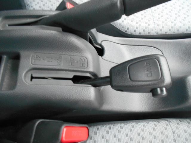 1120030A30260623W00116.jpg