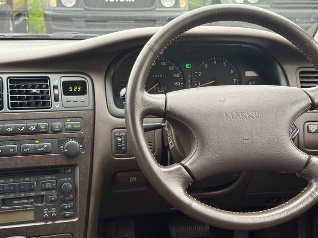 0208558A30250511W00114.jpg