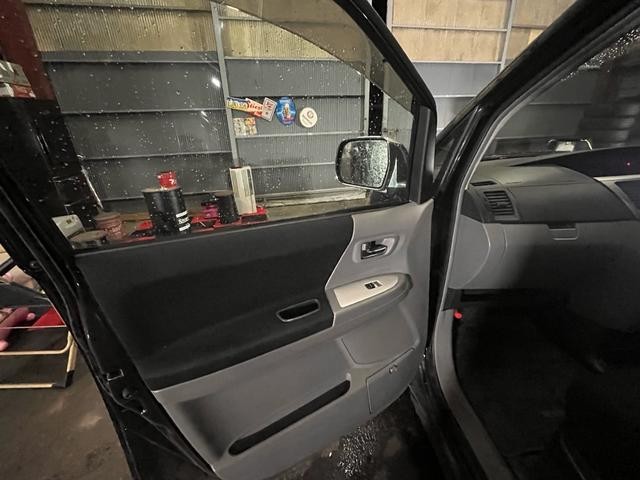 1201428A30261018W00112.jpg
