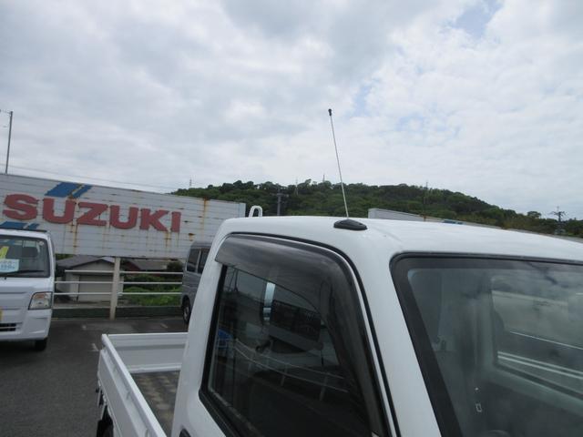 0800502A30260425W00105.jpg
