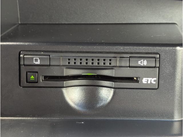 1001990A30260602W00209.jpg