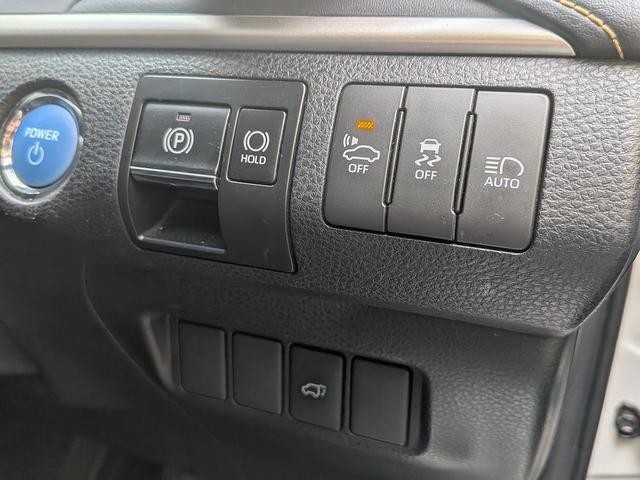 0903185A30261002W00106.jpg