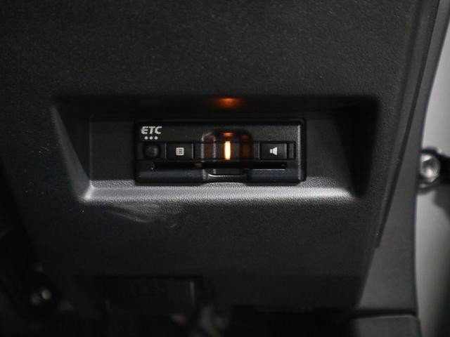 0500075A30260819W00118.jpg