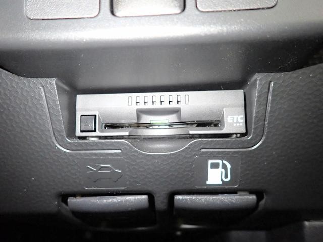 0201999A30260919W00605.jpg