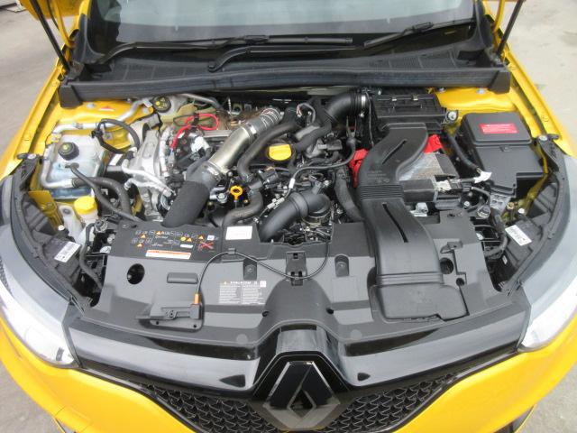 0561088A30260705W00218.jpg
