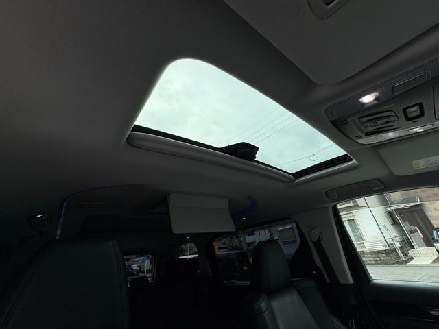 0707854A30260627W00208.jpg