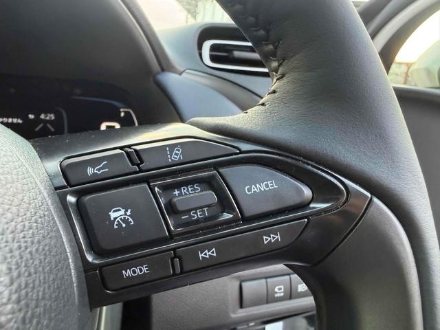 0401996A30261015W00115.jpg